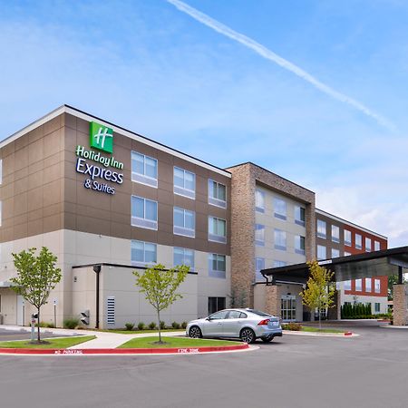 Holiday Inn Express & Suites - Siloam Springs By Ihg Exterior photo